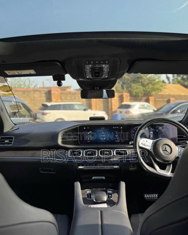 Mercedes-Benz GLE-Class GLE 400d 4MATIC 2022 Gray