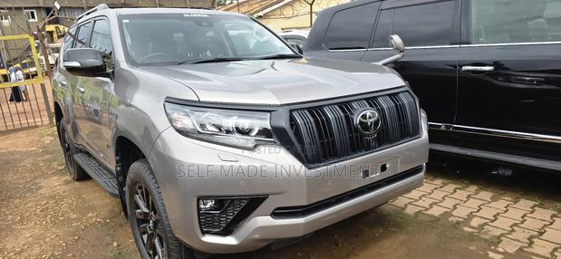 Toyota Land Cruiser Prado 2021 Burgundy