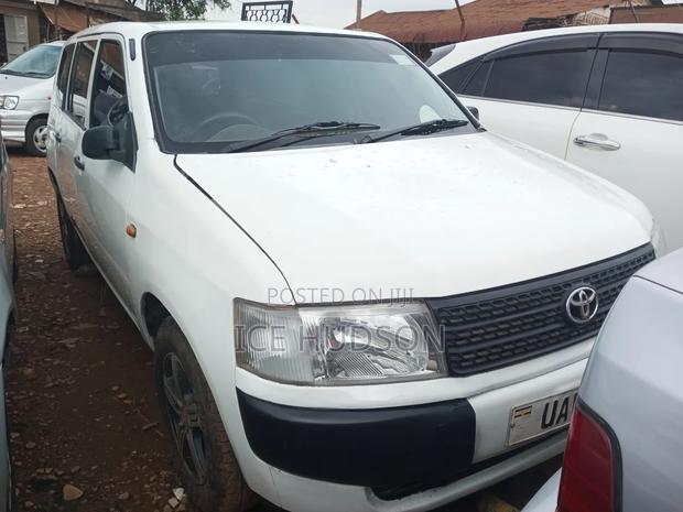 Toyota Probox 2003 White