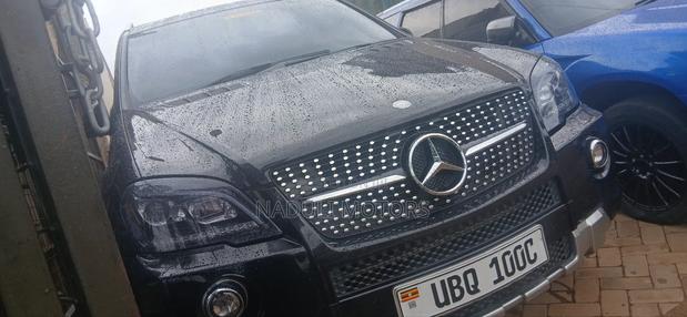 Mercedes-Benz M Class 2011 Black