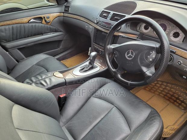 Mercedes-Benz E300 2004 White