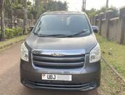 Toyota Noah 2.0 143hp AWD (8 Seater) 2008 Gray for sale
