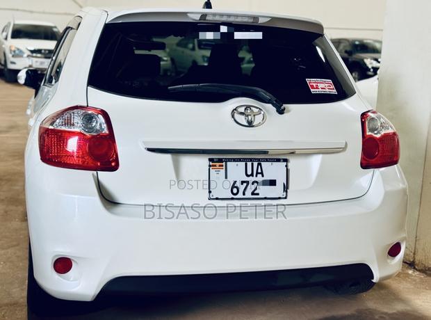 Toyota Auris 2012 White