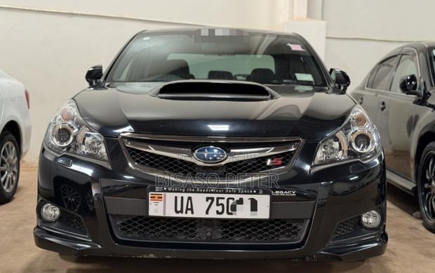 Subaru Legacy 2.5i Premium 2011 Black