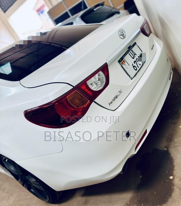 Toyota Mark X 2011 White