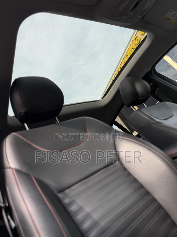 Mercedes-Benz GLE-Class 2017 Beige
