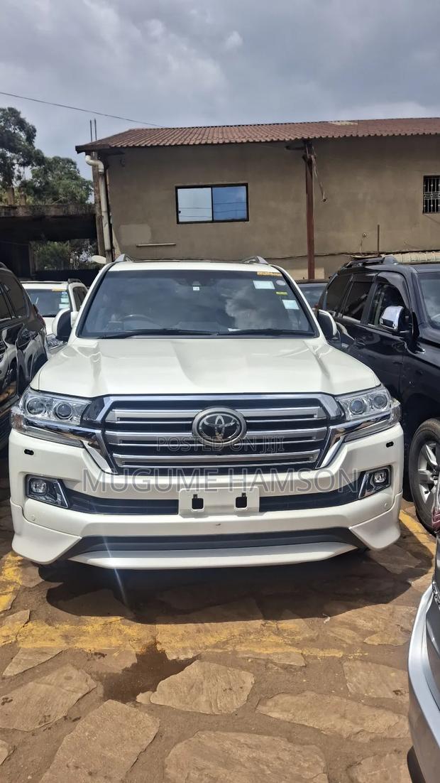 Toyota Land Cruiser 4.6 V8 ZX 2018