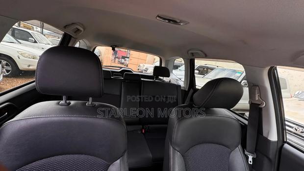 Subaru Forester 2.0XT Premium AWD 2016 Gold