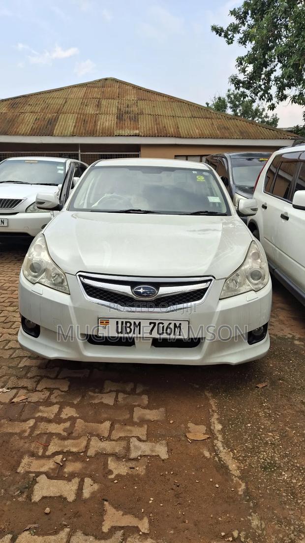 Subaru Legacy 2.0D Sedan 2012 White