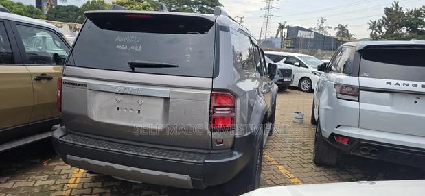 New Toyota Land Cruiser Prado 2025 Gray