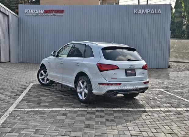 Audi Q5 2.0 TDI Automatic 2012 White