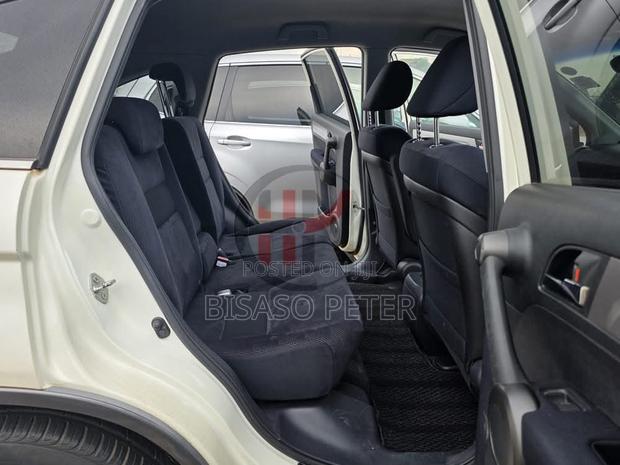 Honda CR-V 2011 White