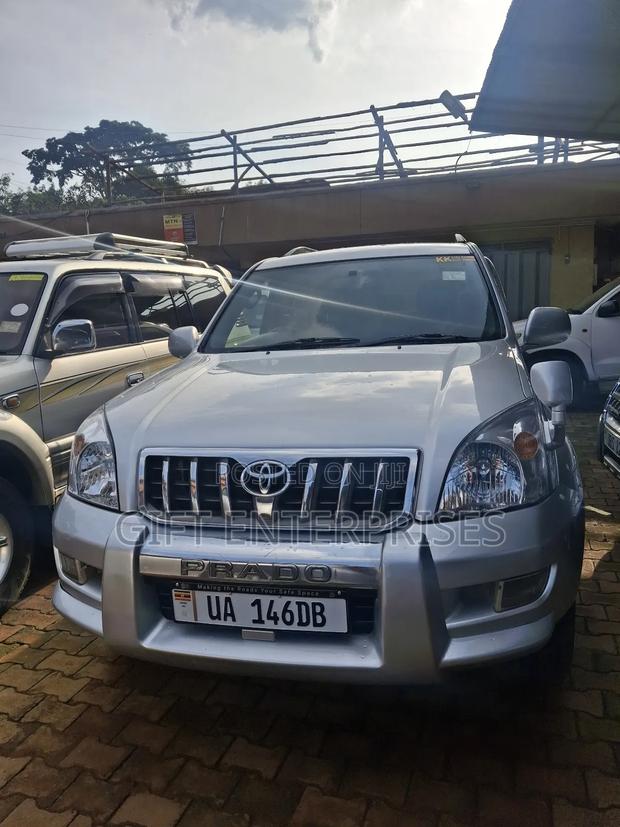 Toyota Land Cruiser Prado 2007 Silver
