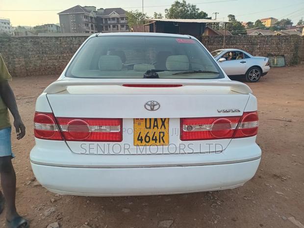 Toyota Vista 2003 White