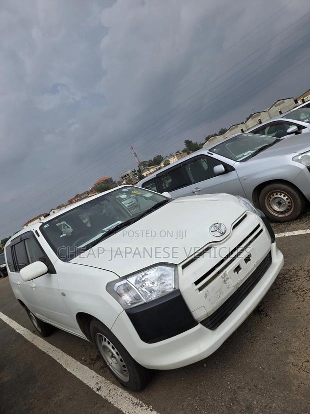 Toyota Succeed 2017 White