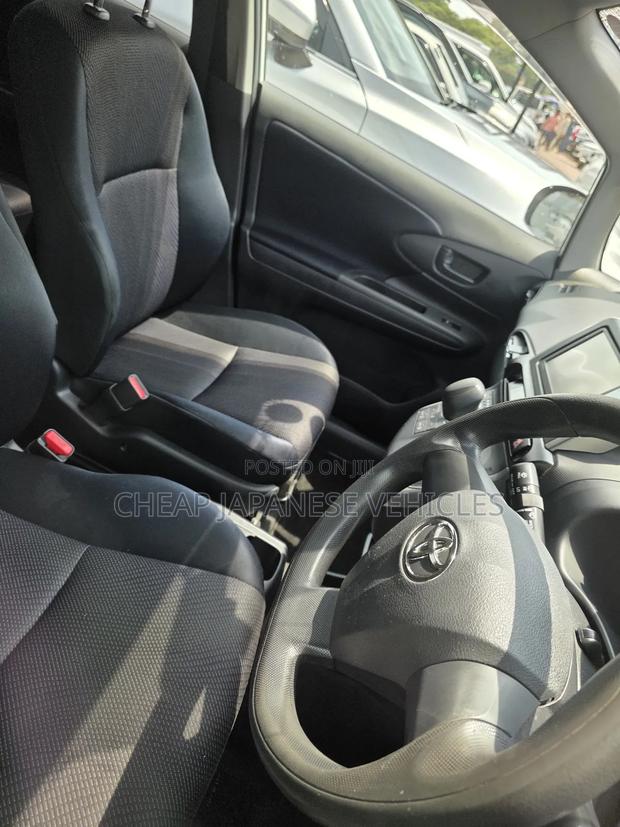 Toyota Wish 2012 White
