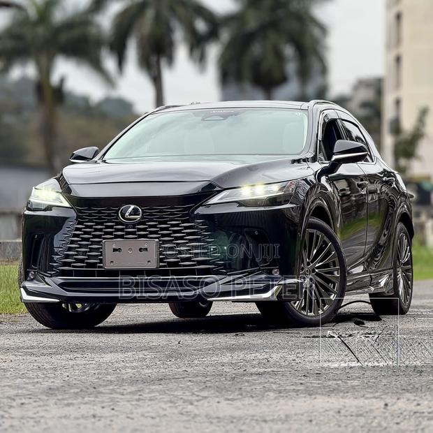 Lexus RX 450h+ Luxury AWD 2024 Black