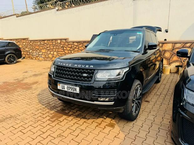 Land Rover Range Rover Vogue 2015 Black