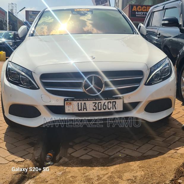 Mercedes-Benz C220 2015