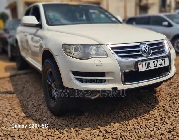 Volkswagen Touareg 2008 White