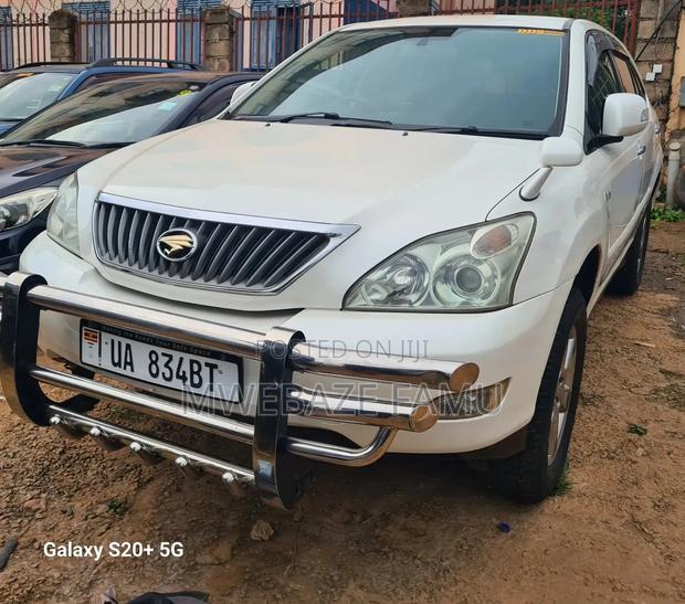 Toyota Harrier 2008 White