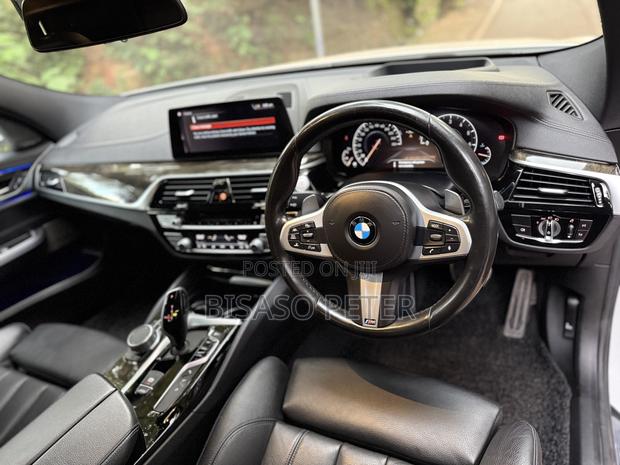 BMW G-Series 2020 White