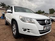 Volkswagen Tiguan 2010 White for sale