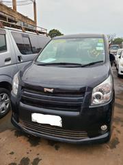 Toyota Noah 2.0 143hp FWD (7 Seater) 2009 Black for sale