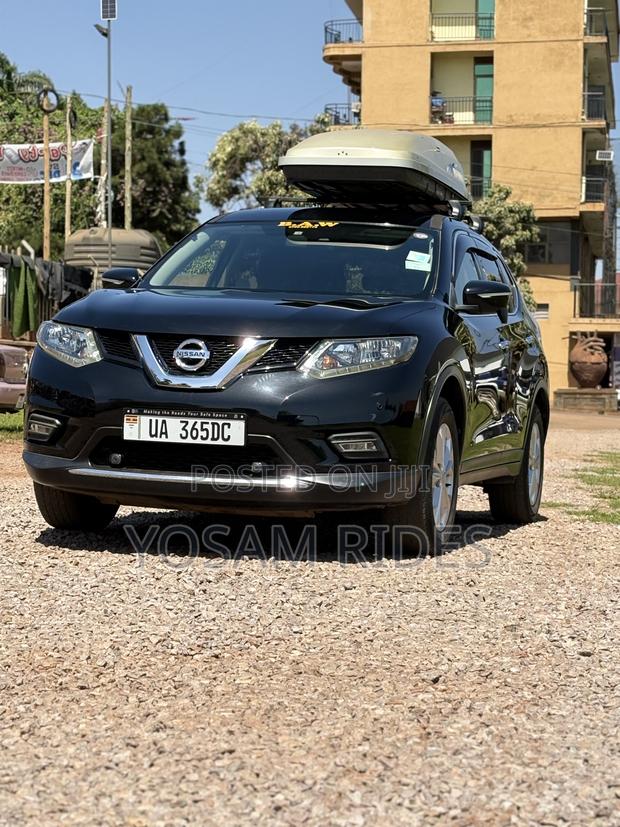 Nissan X-Trail 2.0 Petrol FWD 2016 Black