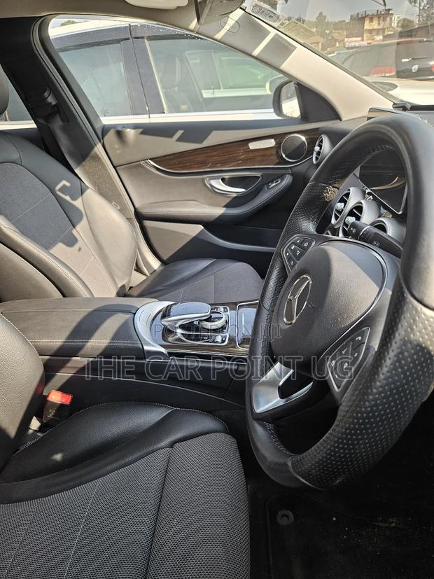 Mercedes-Benz C200 2016 White