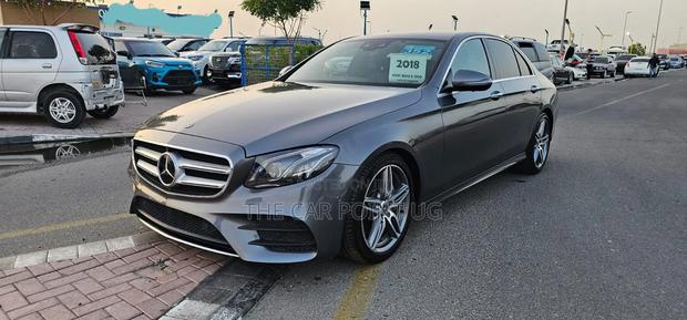 Mercedes-Benz E200 2018 Gray