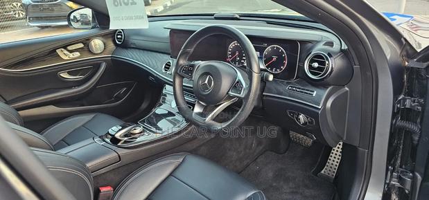 Mercedes-Benz E200 2018 Gray