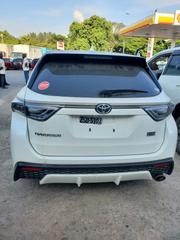 Toyota Harrier 2.0 Turbo 2018 Pearl for sale