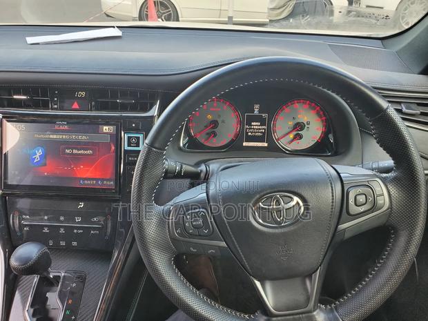 Toyota Harrier 2.0 Turbo 2018 Pearl