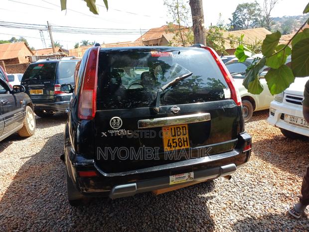 Nissan X-Trail 2003 Black