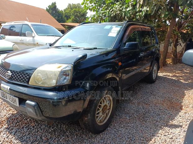 Nissan X-Trail 2003 Black