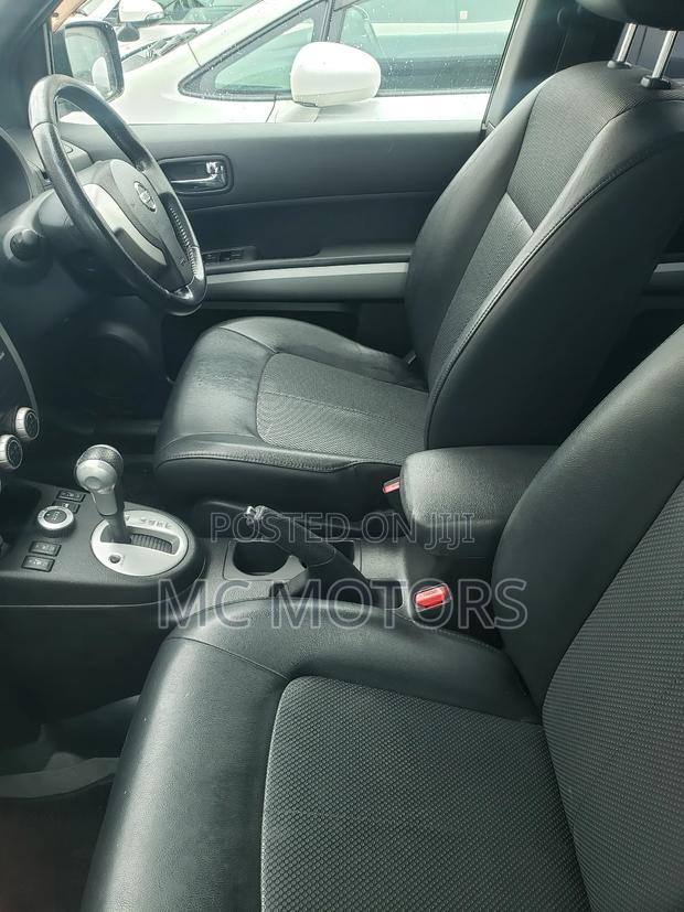 Nissan X-Trail 2.0 Petrol XE 2012 Green