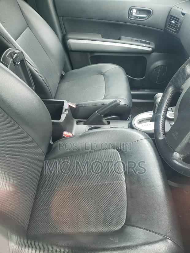 Nissan X-Trail 2.0 Petrol XE 2012 Green