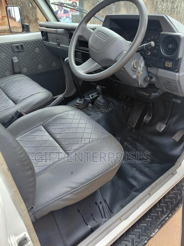 Toyota Land Cruiser 2014 White