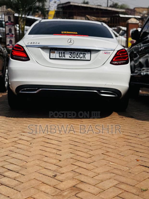 Mercedes-Benz C200 2015 White