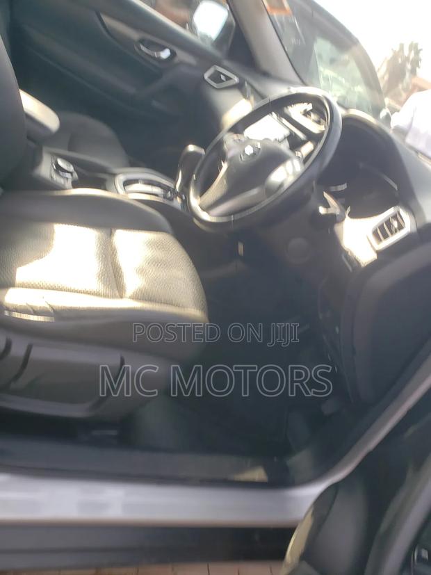Nissan X-Trail 2.0 Petrol AWD 2014 Silver