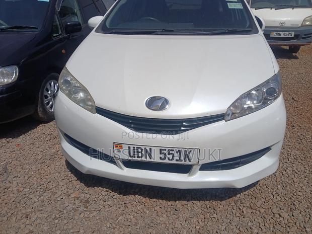 Toyota Wish 2010 White