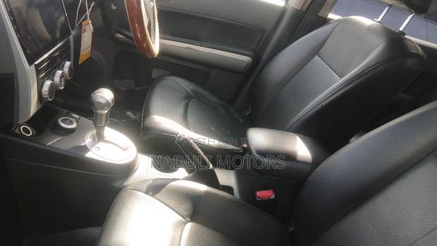 Nissan X-Trail 2.0 Petrol XE 2010 Blue