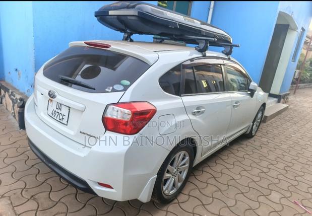Subaru Impreza 2.0i AWD Hatchback 2016 White
