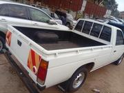 Nissan Pick-Up 1999 White for sale
