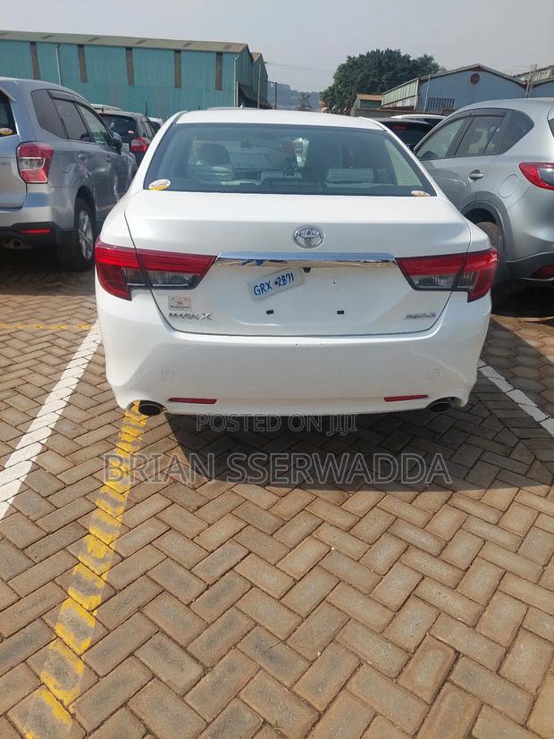 Toyota Mark X 2.5 RWD 2013 White