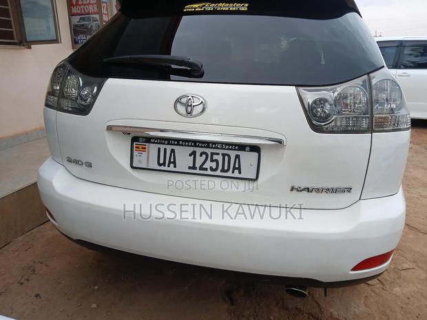 Toyota Harrier 2007 White