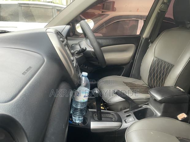Toyota RAV4 Automatic 2003 Green