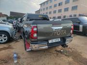 Toyota Hilux 2017 Green for sale