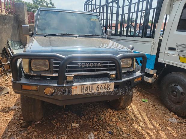Toyota Land Cruiser Prado 1998 Green